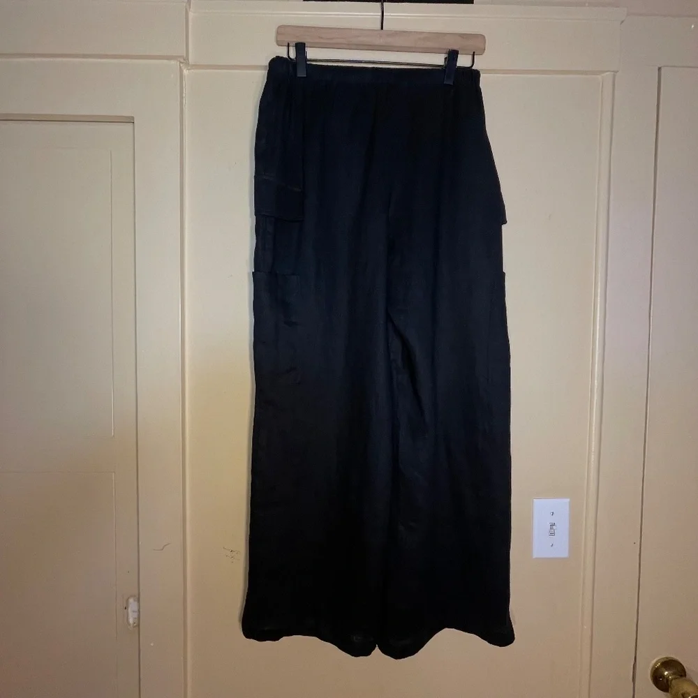 Black Linen Wide-Leg Cargo Pants
